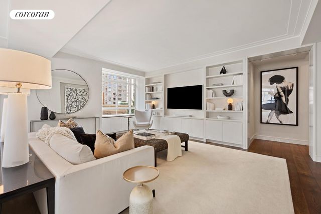 25 CENTRAL Park W 15EF, New York City, NY 10023