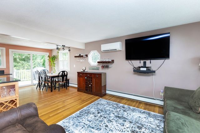 27 Hayes Ave, Beverly, MA 01915