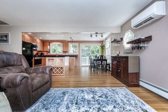 27 Hayes Ave, Beverly, MA 01915