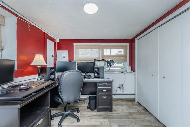 27 Hayes Ave, Beverly, MA 01915