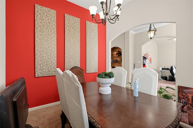 5810 Little Grove Drive, Pearland, TX 77581
