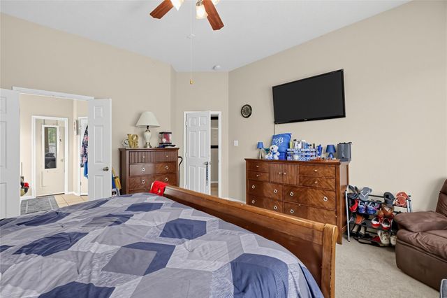 5810 Little Grove Drive, Pearland, TX 77581