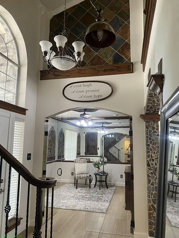 725 Crested Butte Trail, Flower Mound, TX 75028