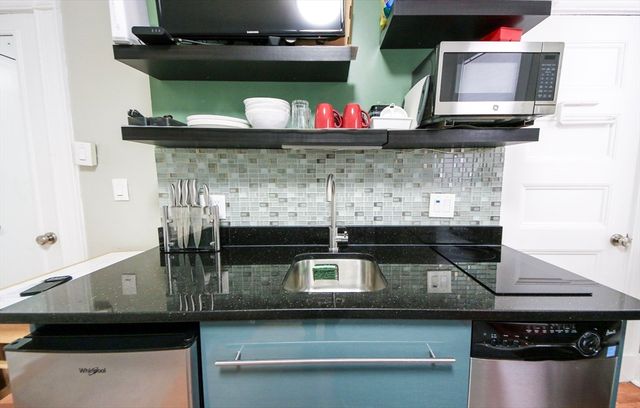 21 Beacon St 3K, Boston, MA 02108