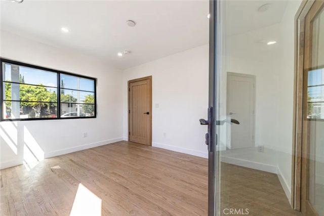 2051 McPherson, Los Angeles, CA 90032