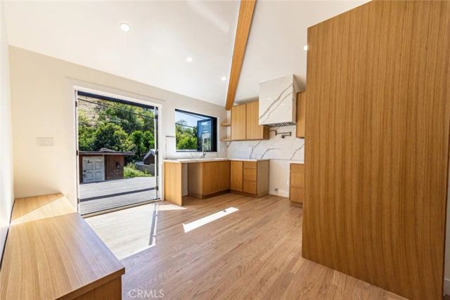 2051 McPherson, Los Angeles, CA 90032