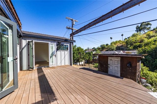 2051 McPherson, Los Angeles, CA 90032