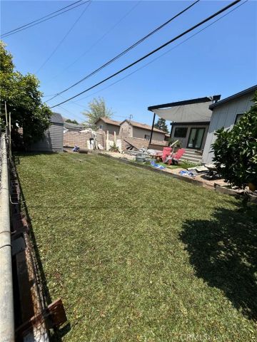 2051 McPherson, Los Angeles, CA 90032