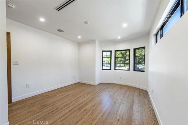 2051 McPherson, Los Angeles, CA 90032