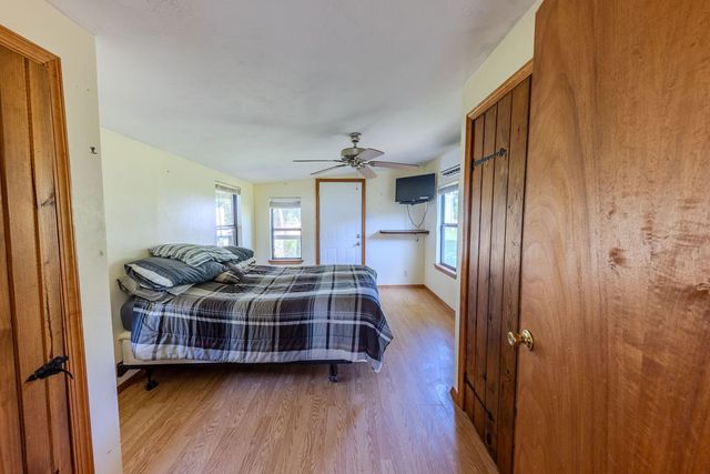 102 Sandy Main Road, Scroggins, TX 75480