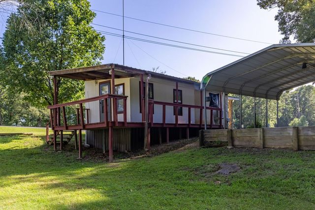102 Sandy Main Road, Scroggins, TX 75480