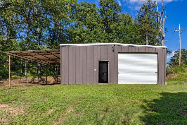 102 Sandy Main Road, Scroggins, TX 75480