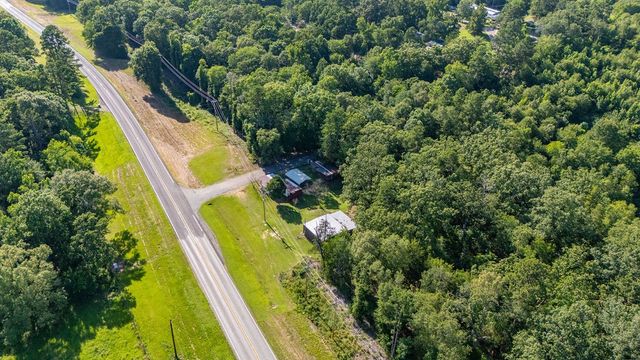 102 Sandy Main Road, Scroggins, TX 75480