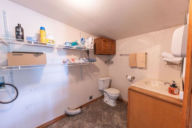 102 Sandy Main Road, Scroggins, TX 75480