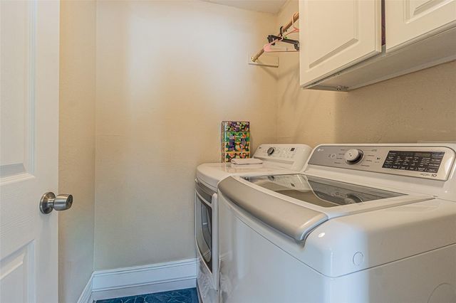 7601 LIMEBURY COURT, Tampa, FL 33625
