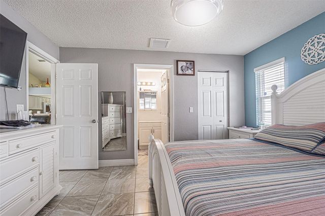 7601 LIMEBURY COURT, Tampa, FL 33625