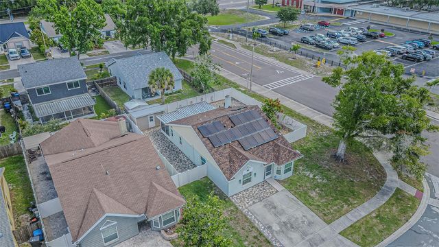 7601 LIMEBURY COURT, Tampa, FL 33625