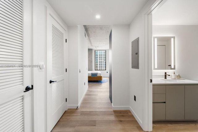 307 SW 5th St Studio 1, Fort Lauderdale, FL 33315