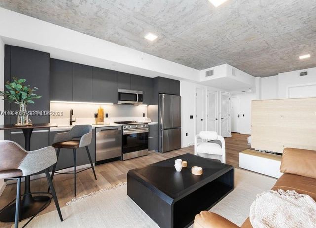 307 SW 5th St Studio 1, Fort Lauderdale, FL 33315