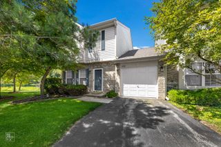 1170 N Nature Court 1579, Round Lake Beach, IL 60073