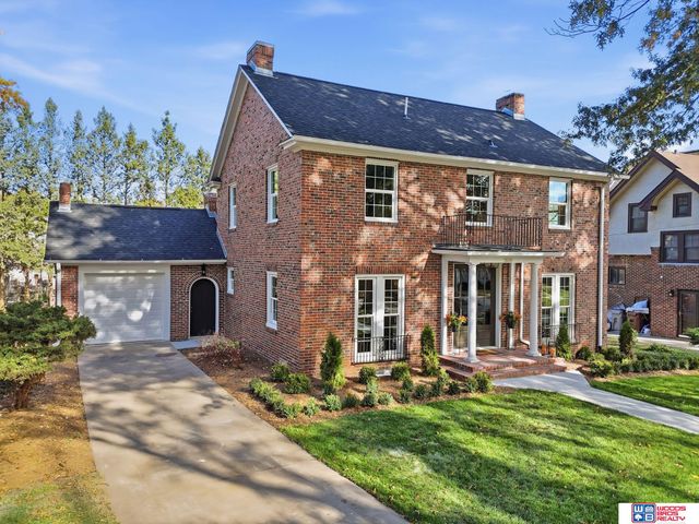 2626 Park Avenue, Lincoln, NE 68502