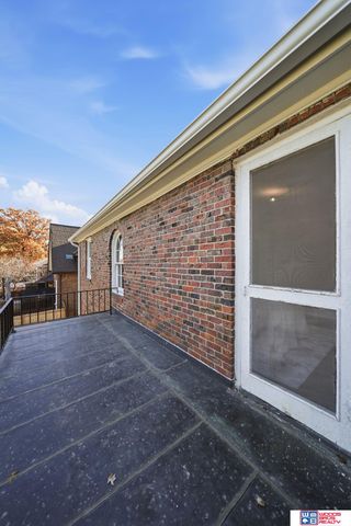 2626 Park Avenue, Lincoln, NE 68502