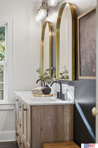 2626 Park Avenue, Lincoln, NE 68502