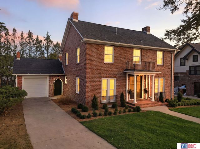 2626 Park Avenue, Lincoln, NE 68502