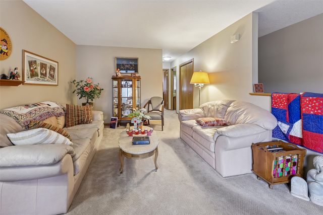 604 SE Tower Court, Ankeny, IA 50021