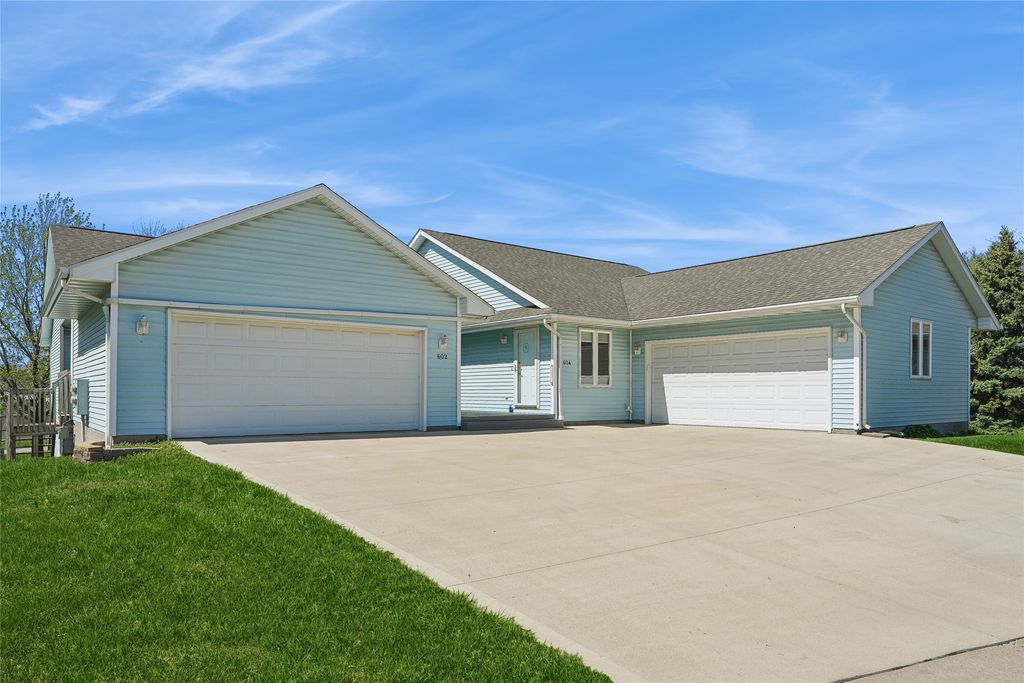604 SE Tower Court, Ankeny, IA 50021