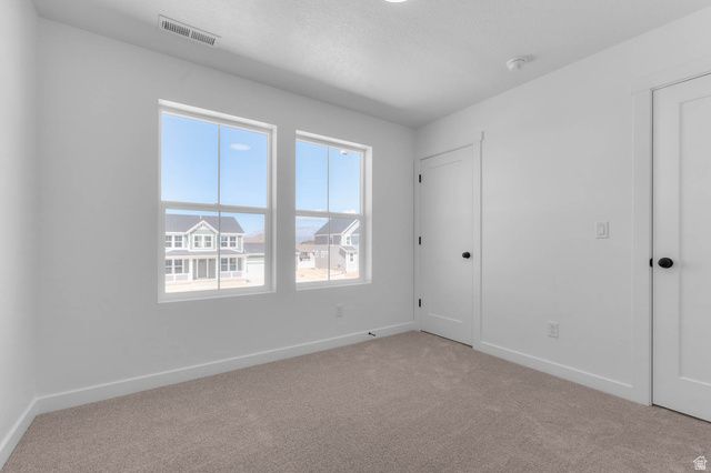 3831 W 2350 N, Clinton, UT 84015