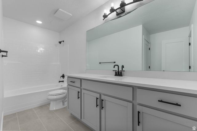 3831 W 2350 N, Clinton, UT 84015