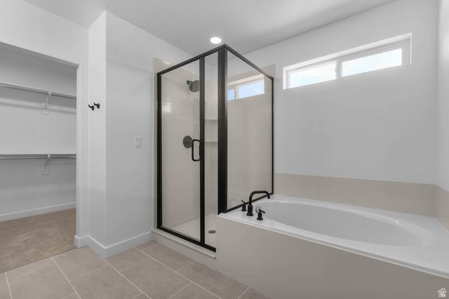 3831 W 2350 N, Clinton, UT 84015