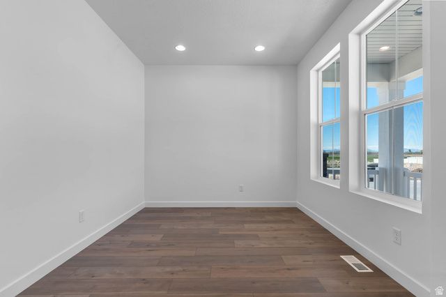3831 W 2350 N, Clinton, UT 84015