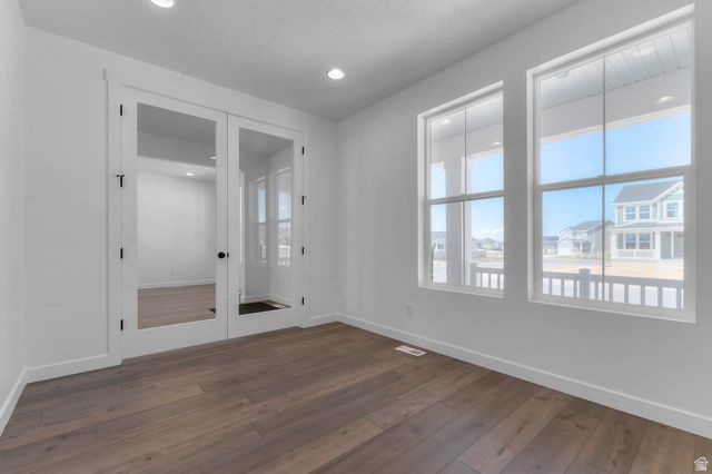 3831 W 2350 N, Clinton, UT 84015