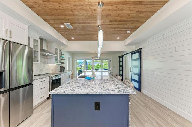 504 BAYVIEW DRIVE, Holmes Beach, FL 34217