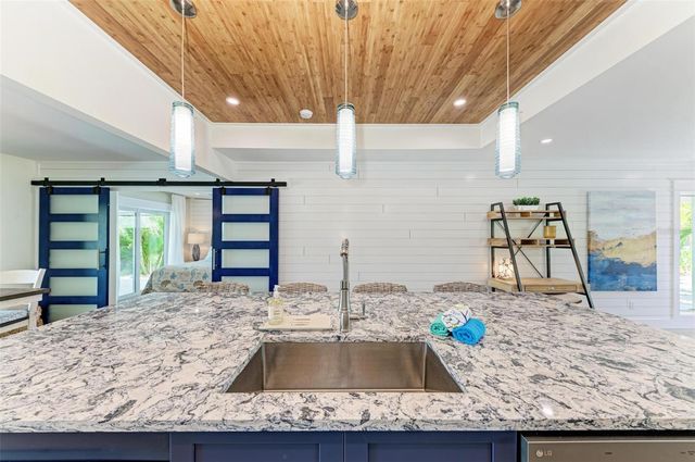 504 BAYVIEW DRIVE, Holmes Beach, FL 34217