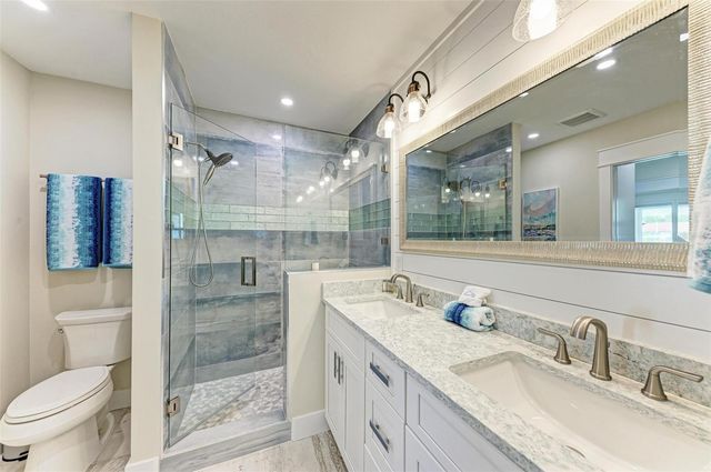 504 BAYVIEW DRIVE, Holmes Beach, FL 34217