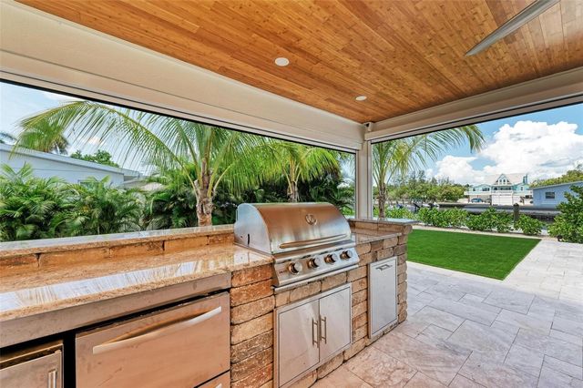 504 BAYVIEW DRIVE, Holmes Beach, FL 34217