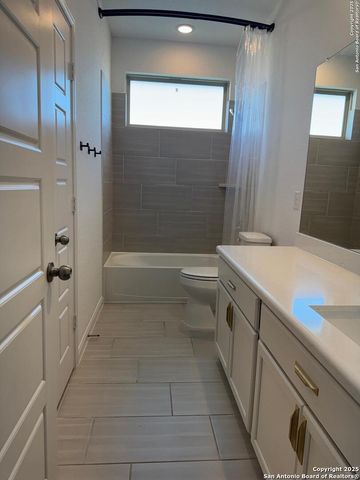 3249 Hyacinth, New Braunfels, TX 78130