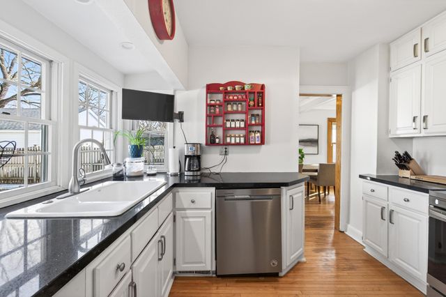 4637 17th Avenue S, Minneapolis, MN 55407