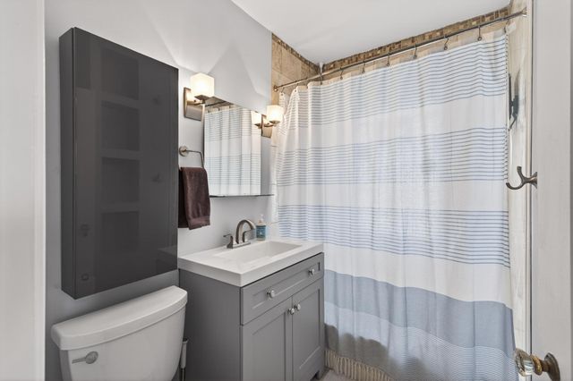 4637 17th Avenue S, Minneapolis, MN 55407