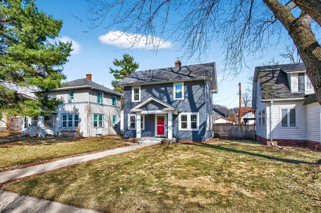 4637 17th Avenue S, Minneapolis, MN 55407