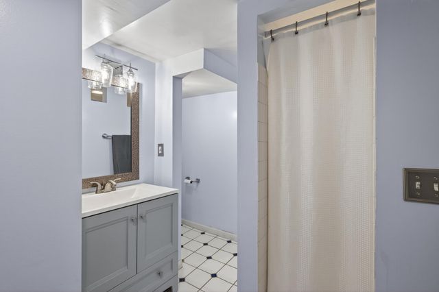 4637 17th Avenue S, Minneapolis, MN 55407