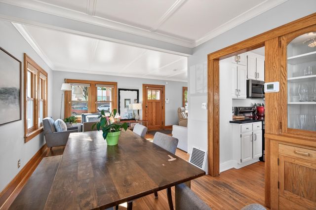 4637 17th Avenue S, Minneapolis, MN 55407