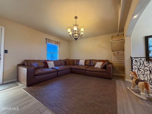 6004 VALLE ESPANOLA Lane, El Paso, TX 79932