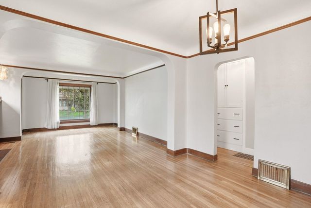 2423 S Grand Blvd, Spokane, WA 99203