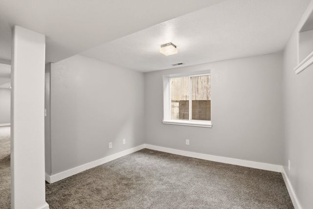 2423 S Grand Blvd, Spokane, WA 99203