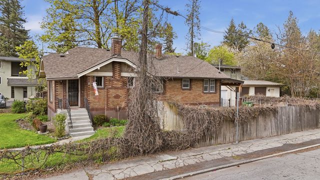 2423 S Grand Blvd, Spokane, WA 99203