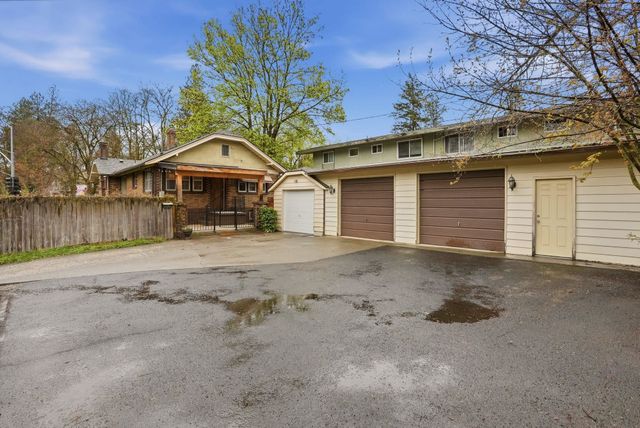 2423 S Grand Blvd, Spokane, WA 99203